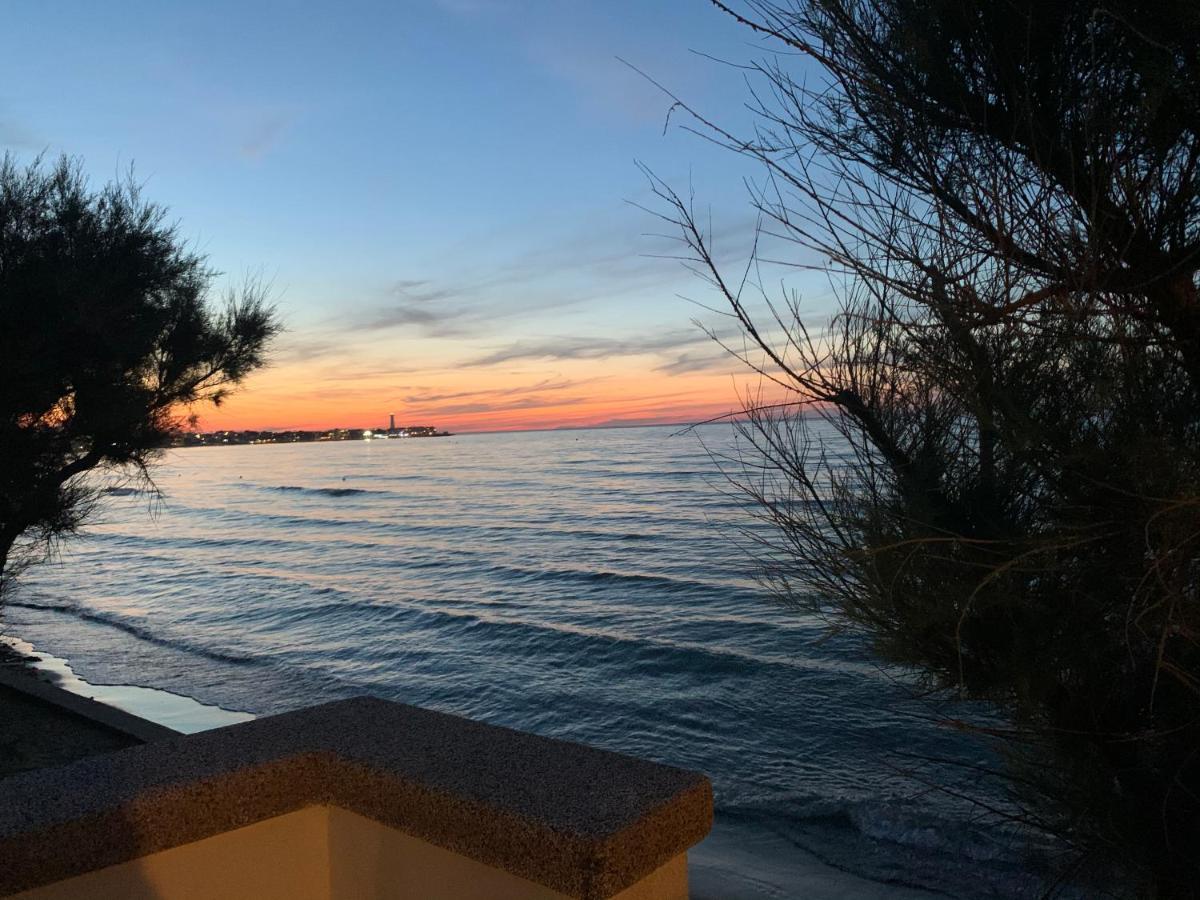 Aurelia Sea View Panzió Torre Canne Kültér fotó