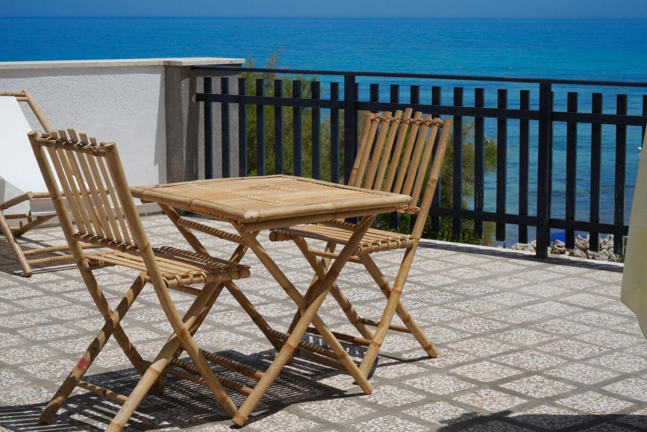 Aurelia Sea View Panzió Torre Canne Kültér fotó