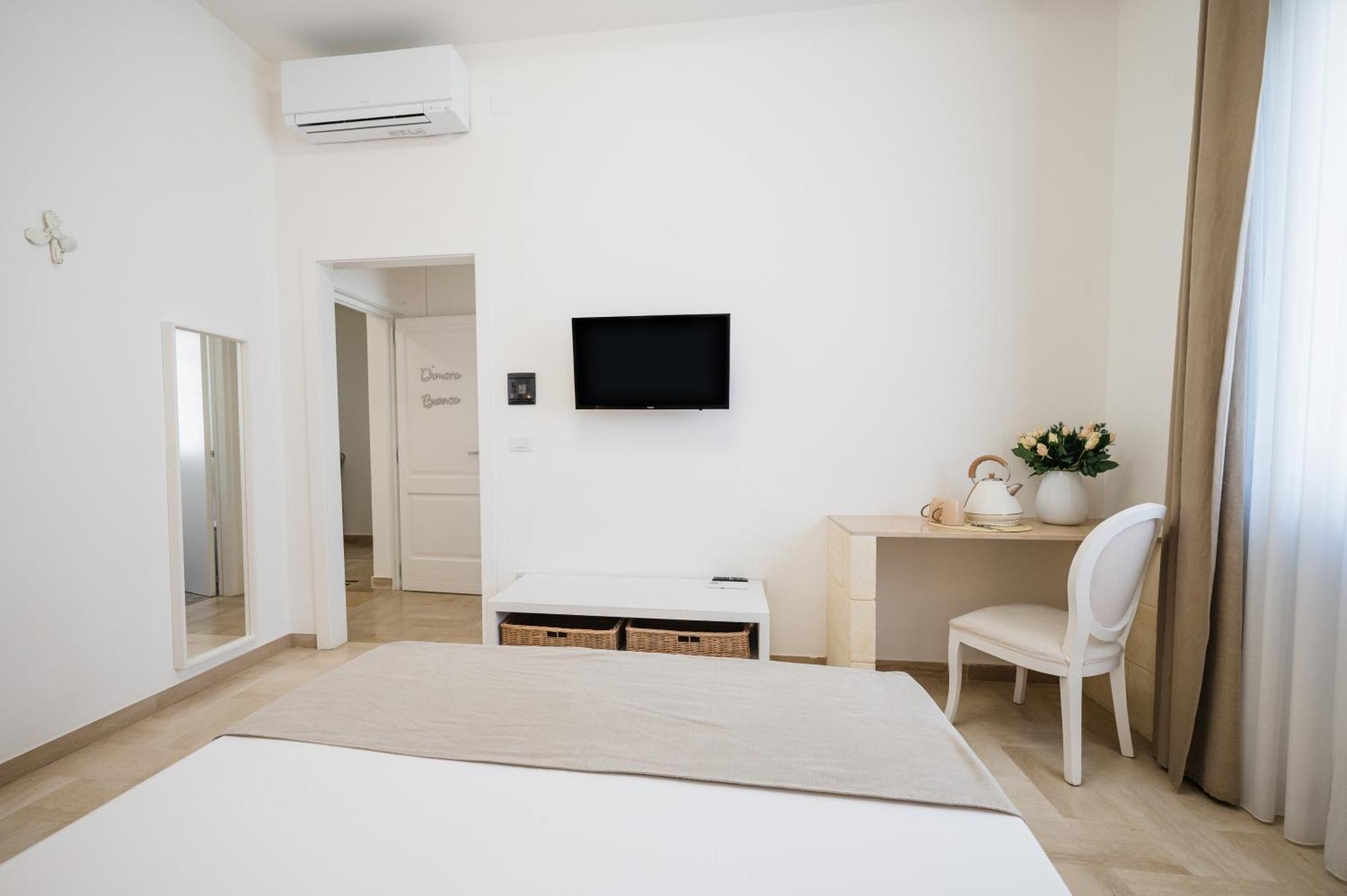 Aurelia Sea View Panzió Torre Canne Kültér fotó